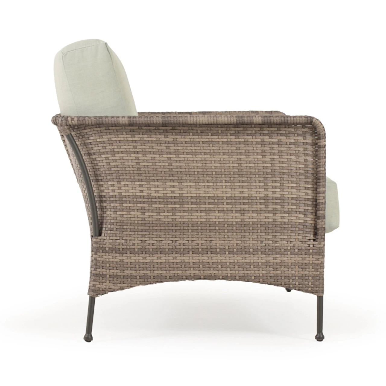 Garden Terrace Outdoor Wicker Loveseat - Image 3